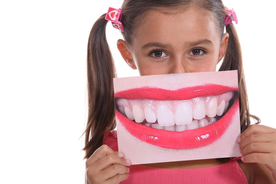 牙醫行銷鎖定兒童市場，創造高顧客終身價值。