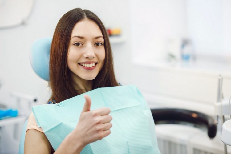 牙醫經理人該如何協助牙醫診所，擺脫數位貨架競爭？