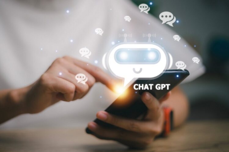 ChatGPT成為現象級對話AI，是否能取代客服人員？